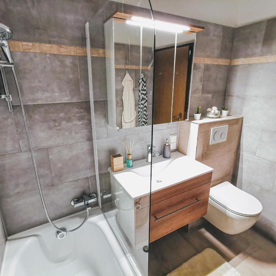 Jonas Deluxe Apartment Panoramablick Bad Goisern Dış mekan fotoğraf
